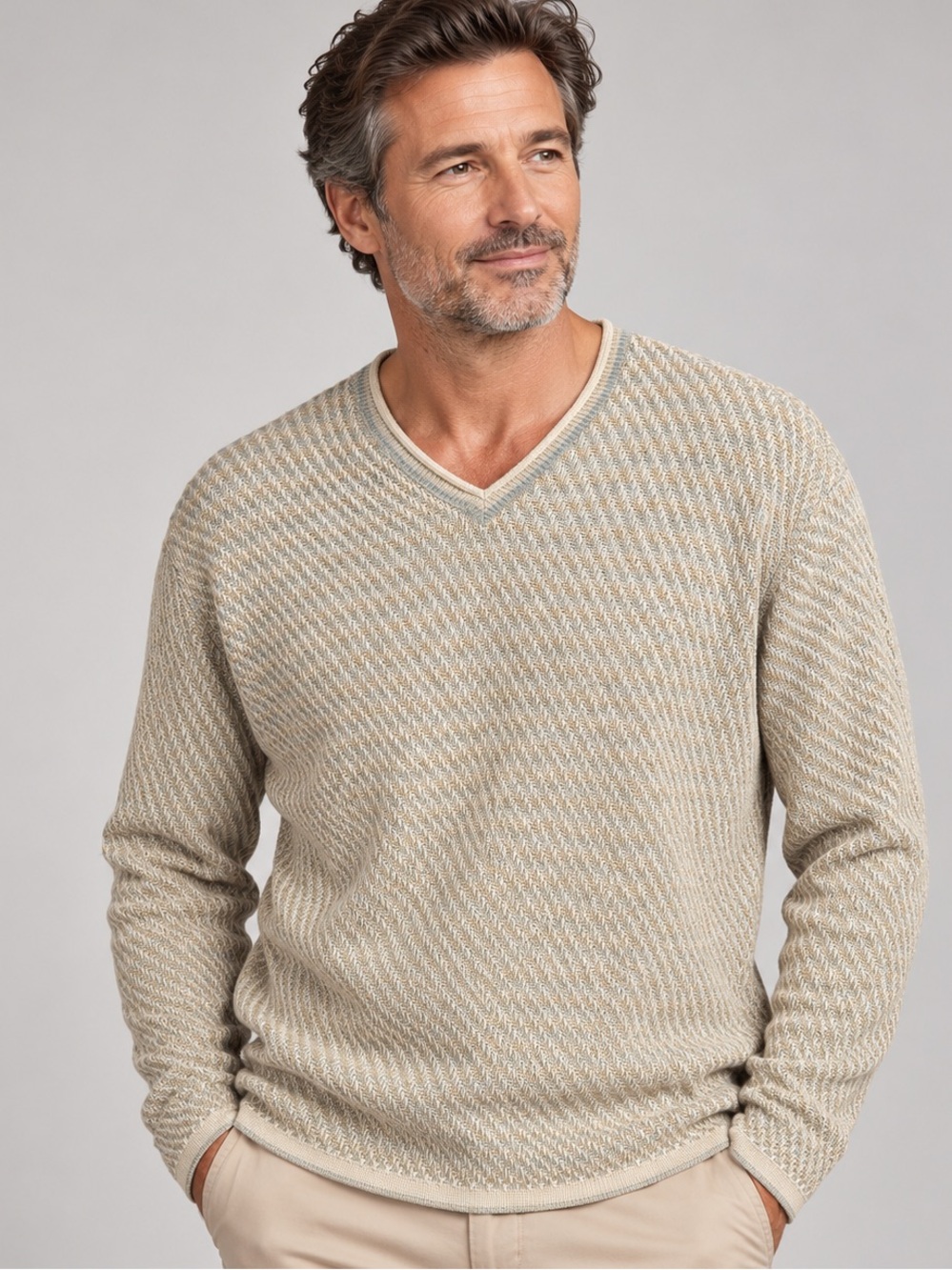 Vintage Tricots St. Raphael Men’s V-Neck Knit Sweater Size L Made in USA